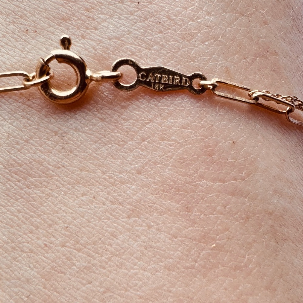 Catbird x The Met Spun Gold Bracelet 14k yellow gold - Picture 5 of 10